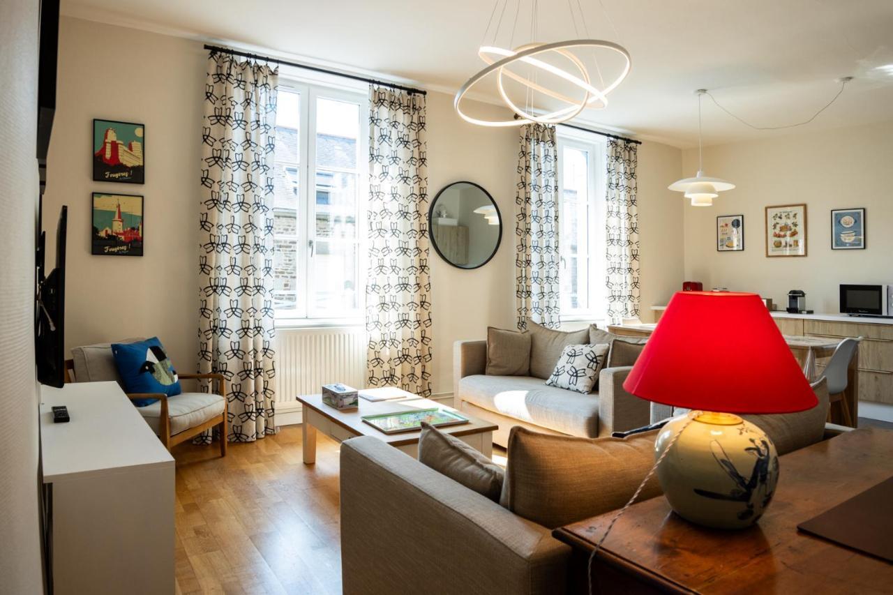 Bel Appartement, Bien Equipe Et Confortable Dans Le Centre Historique Fougeres Bagian luar foto