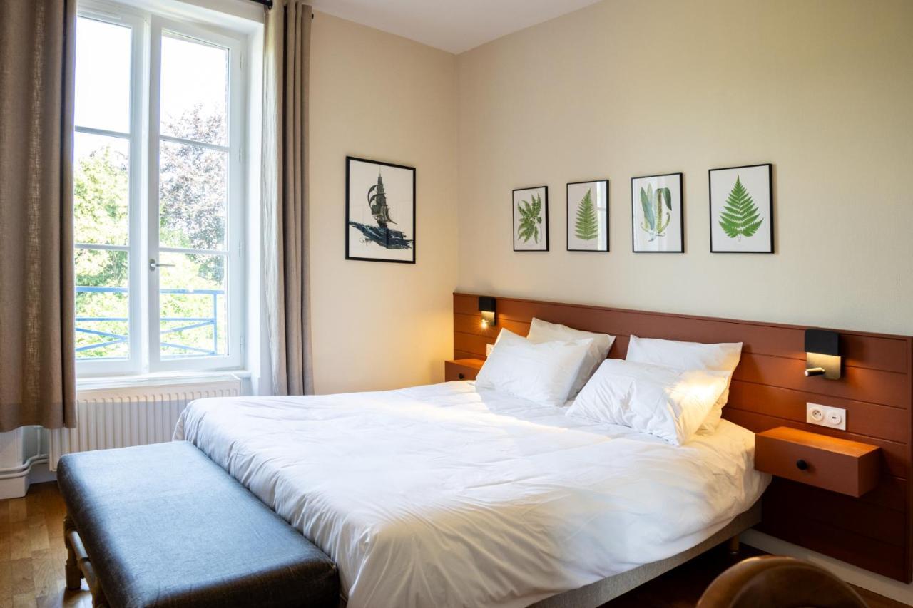Bel Appartement, Bien Equipe Et Confortable Dans Le Centre Historique Fougeres Bagian luar foto